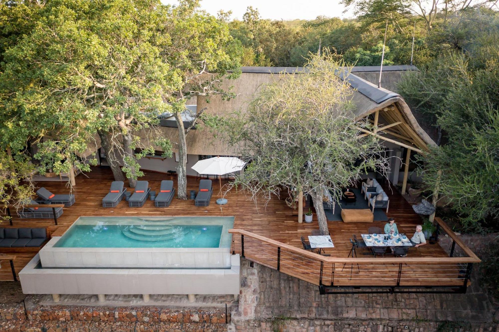 Serondella Safari Lodge Thornybush Game Reserve Bagian luar foto