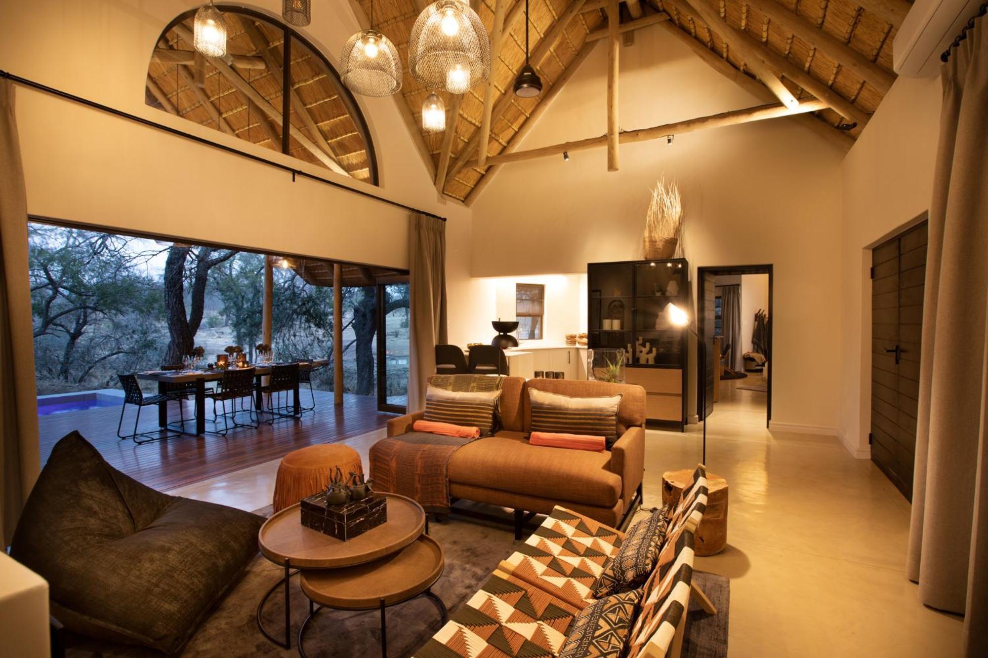 Serondella Safari Lodge Thornybush Game Reserve Ruang foto